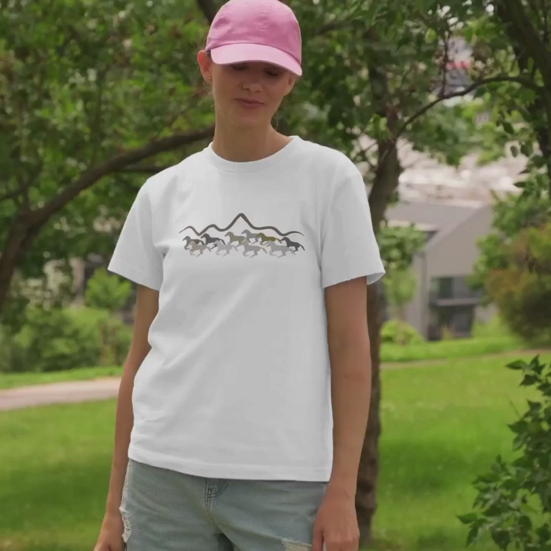 Wild Mustang Stampede Mountain Silhouette T-Shirt. 